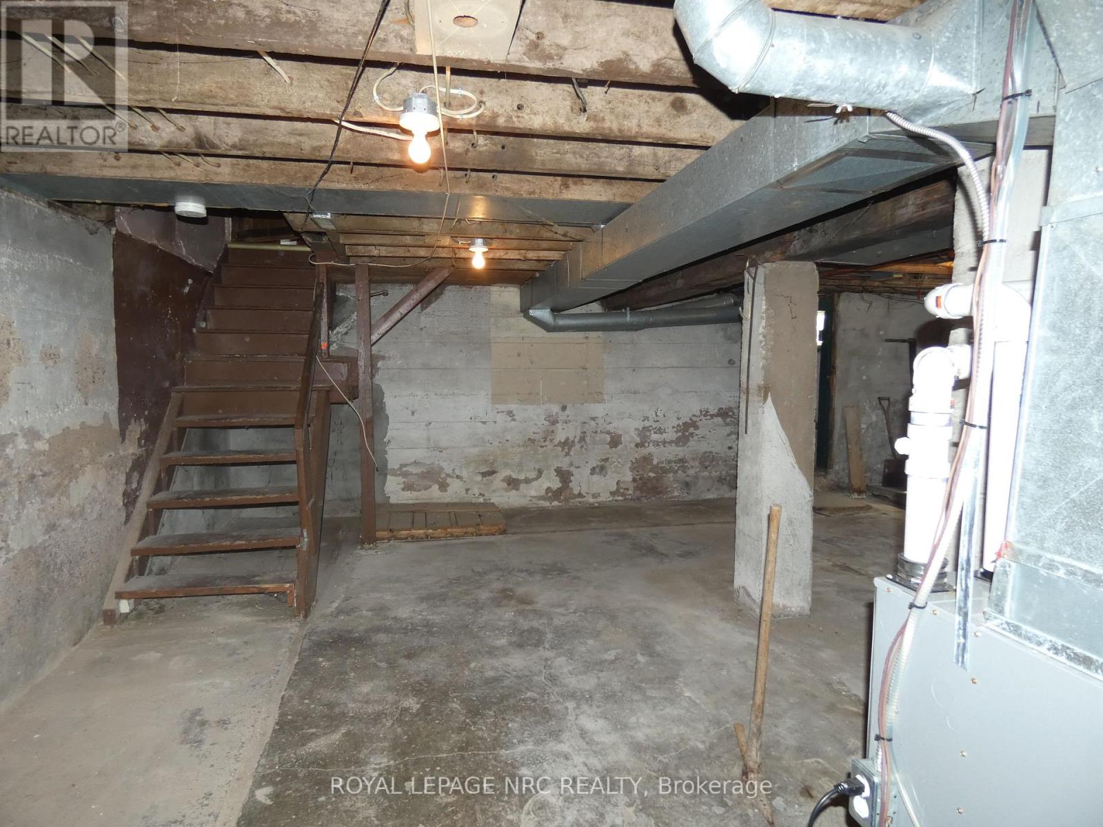 5730 Desson Avenue, Niagara Falls, Ontario  L2G 3T4 - Photo 16 - X12348715