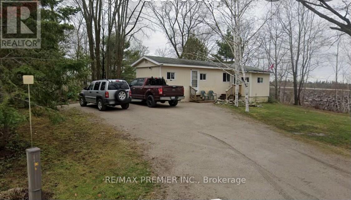 45 Tower Road, Georgian Bay (Freeman), Ontario  P0C 1H0 - Photo 12 - X12343858
