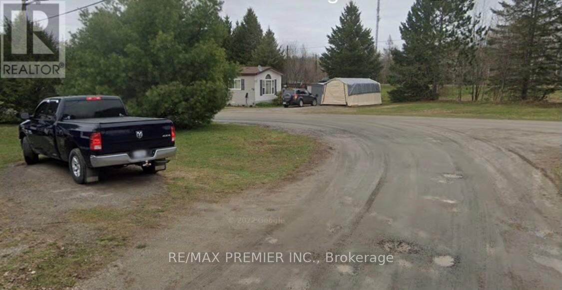 45 Tower Road, Georgian Bay (Freeman), Ontario  P0C 1H0 - Photo 11 - X12343858