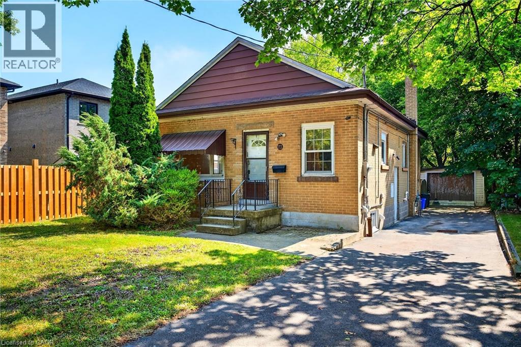 111 Leland Street, Hamilton, Ontario  L8S 3A3 - Photo 2 - 40760527