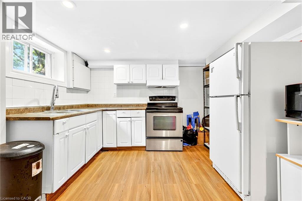 111 Leland Street, Hamilton, Ontario  L8S 3A3 - Photo 27 - 40760527