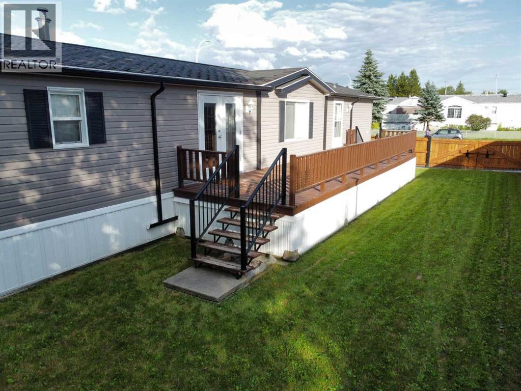 414 10 Street, Fox Creek, Alberta  T0H 1P0 - Photo 9 - A2238259