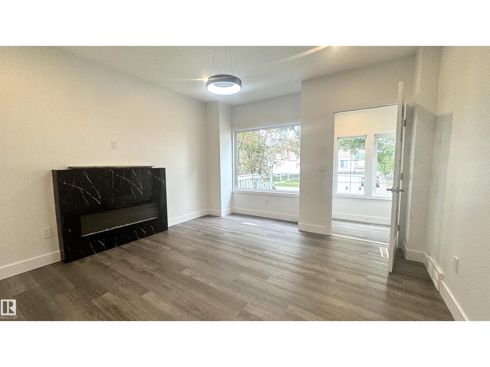 11537 81 St Nw, Edmonton, Alberta  T5B 2R9 - Photo 4 - E4453370