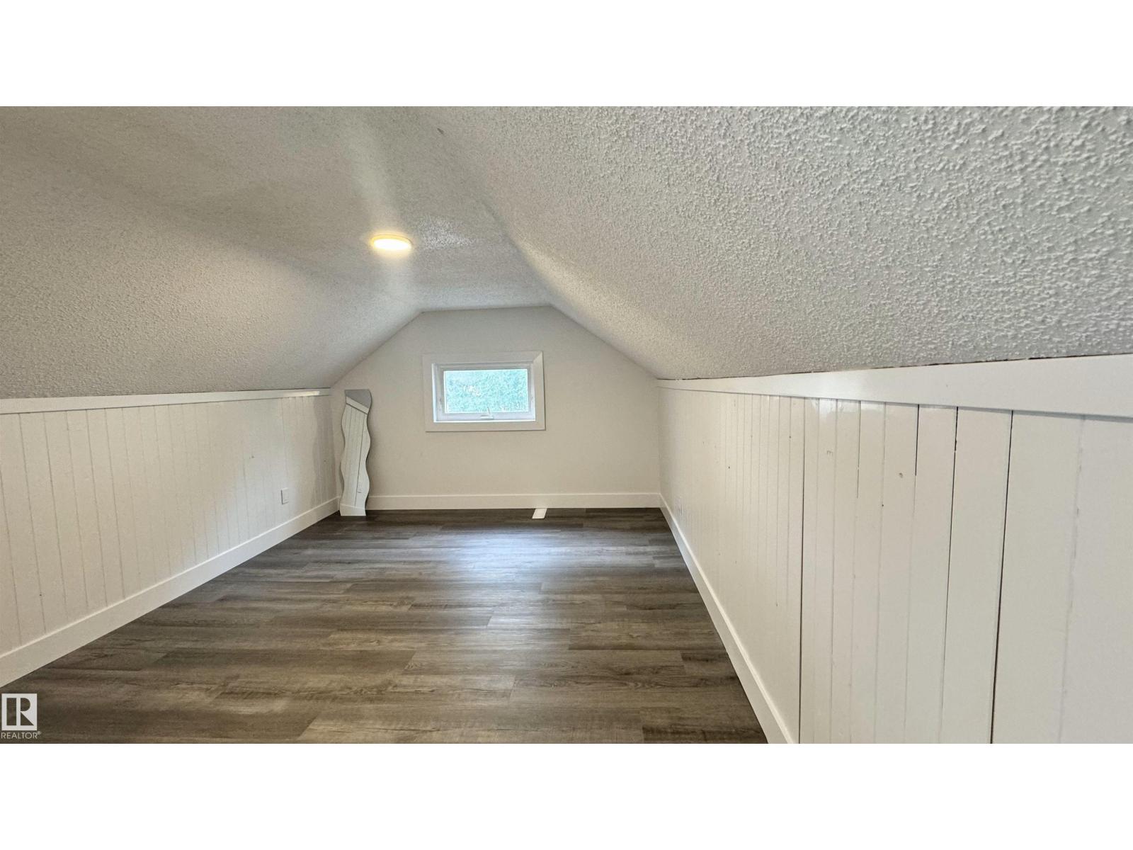 11537 81 St Nw, Edmonton, Alberta  T5B 2R9 - Photo 6 - E4453370
