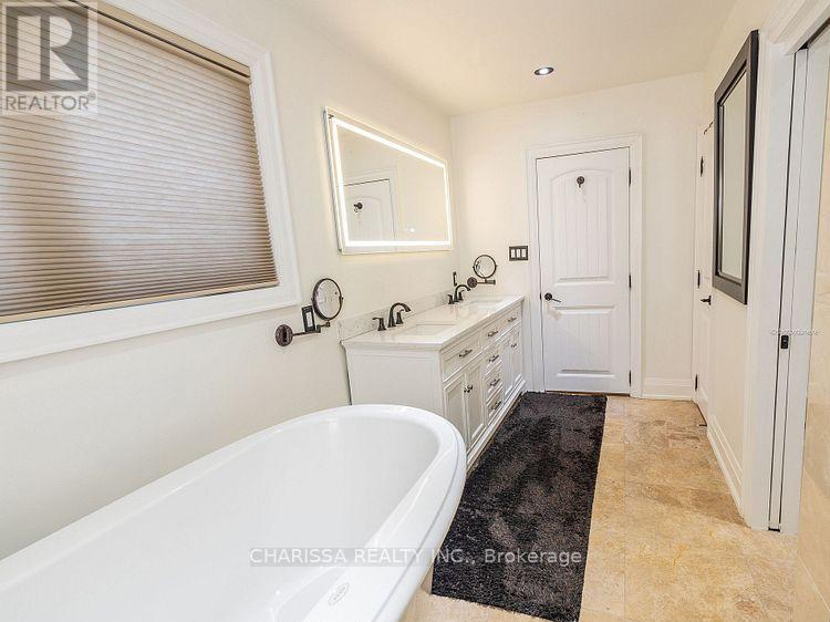 Upper - 60 Belvedere Drive, Oakville, Ontario  L6L 4B6 - Photo 32 - W12348695