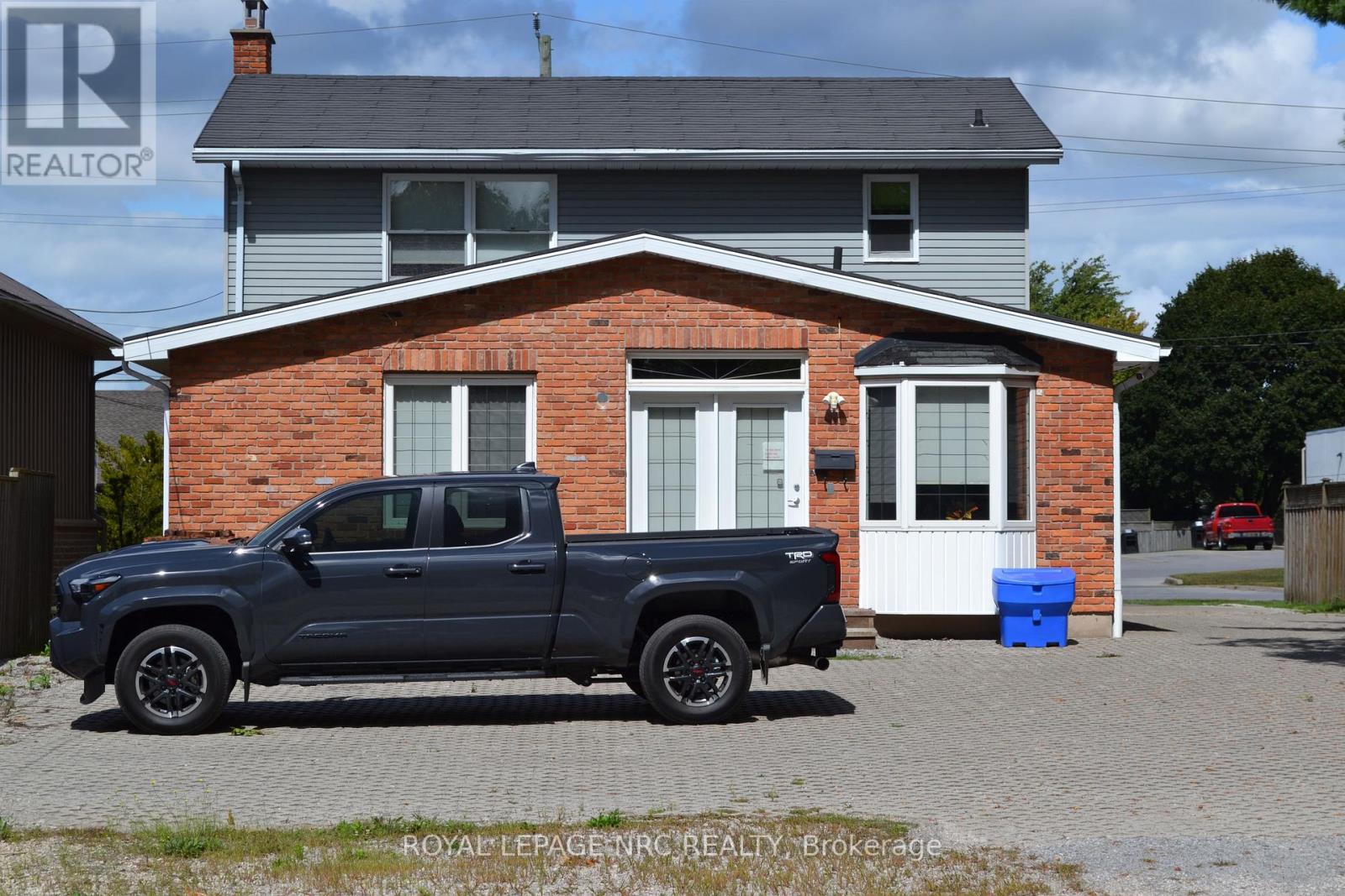 156 Hwy 20 W Highway, Pelham, Ontario  L0S 1E4 - Photo 3 - X12348727