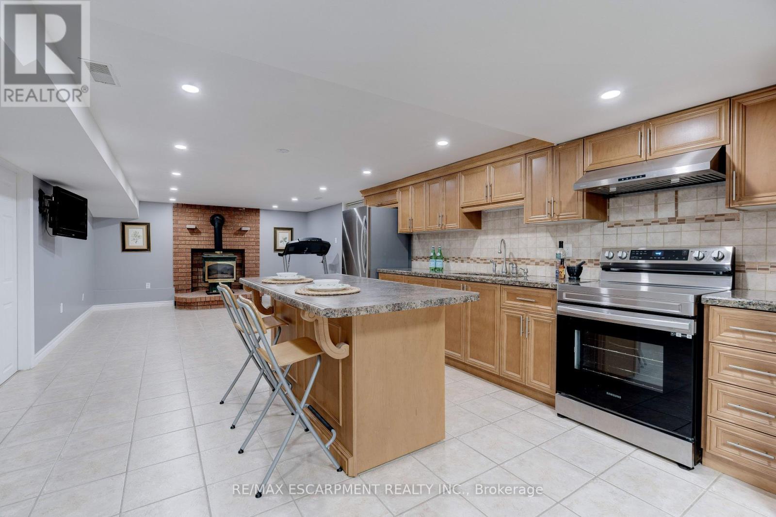 6 Embassy Drive, Hamilton (Lisgar), Ontario  L8T 4Z8 - Photo 30 - X12348693