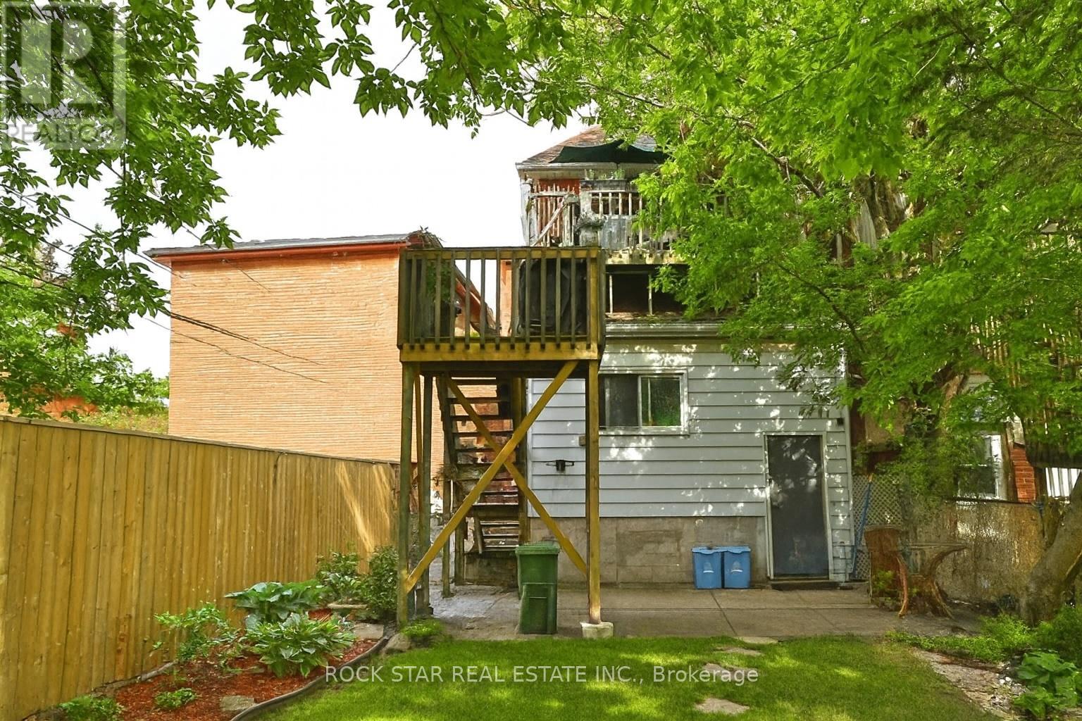 Main - 319 Queen Street S, Hamilton, Ontario  L8P 3T6 - Photo 11 - X12344043
