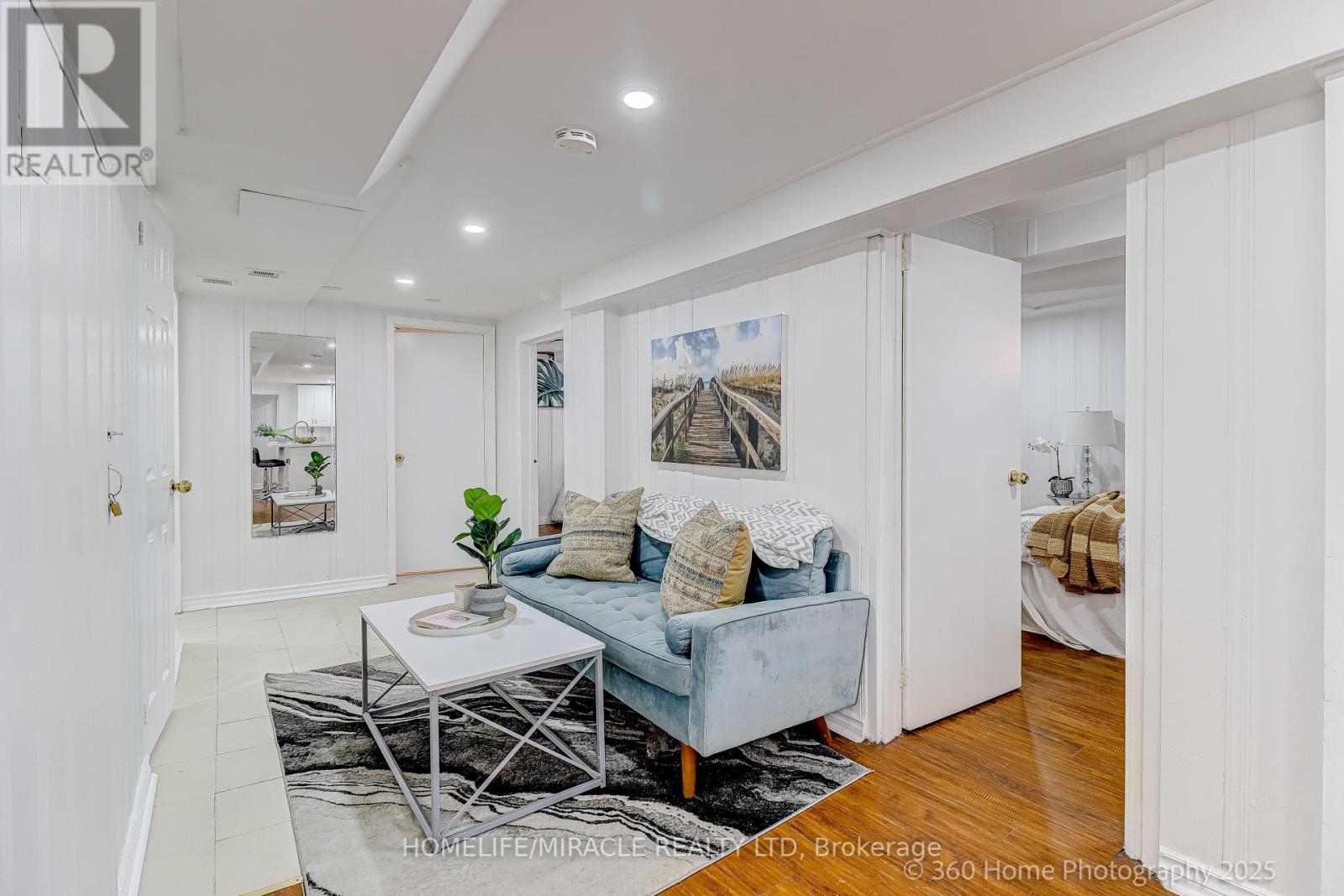 34 Merrian Road, Toronto (Kennedy Park), Ontario  M1K 3M7 - Photo 15 - E12348737