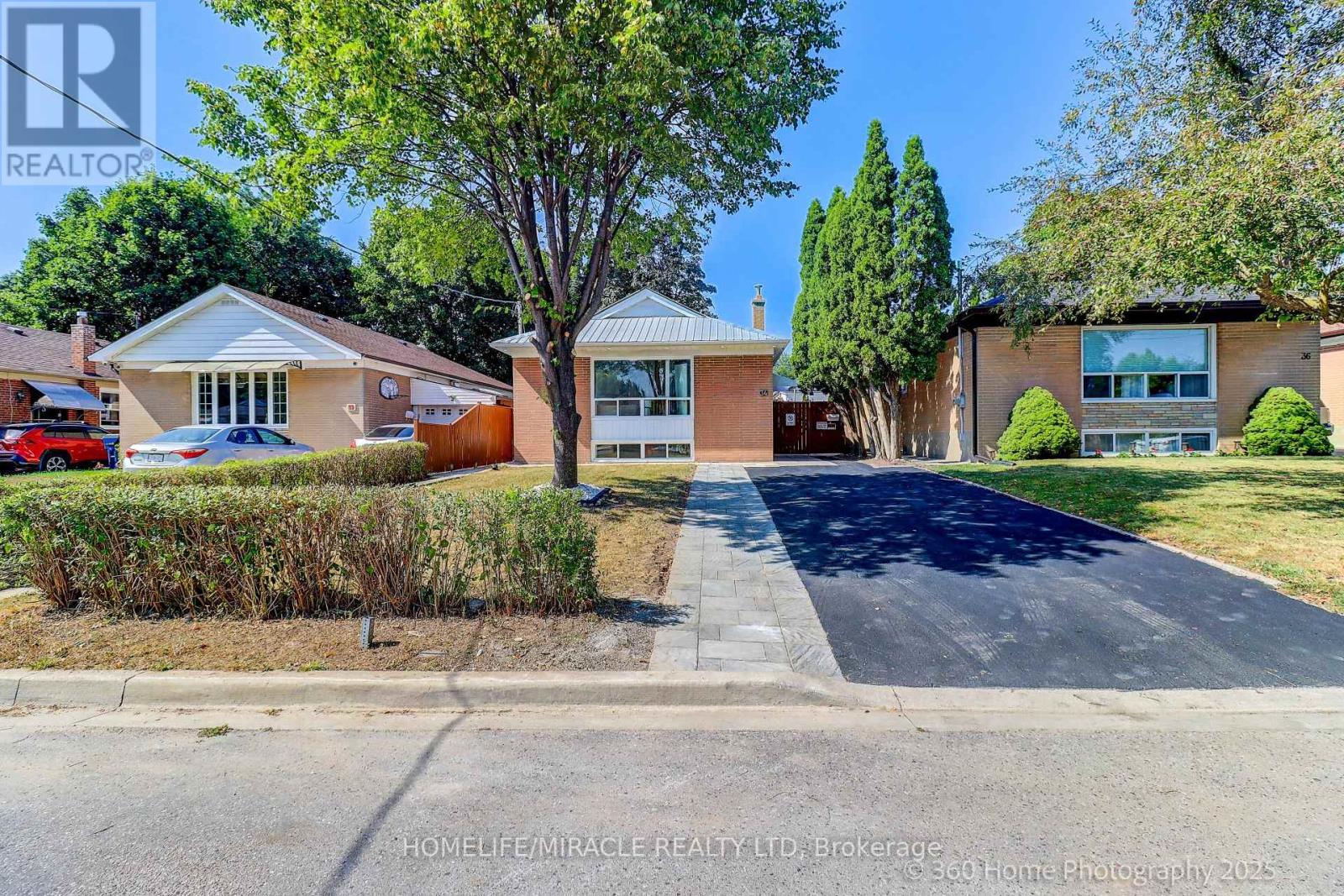 Property at 34 MERRIAN ROAD image 2