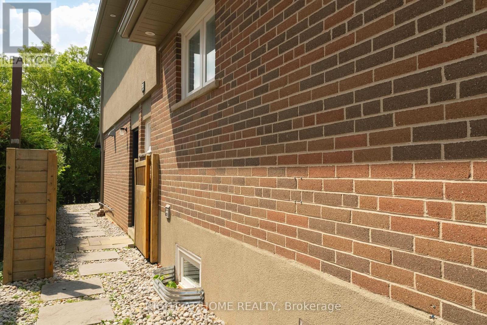 34 Wildrose Crescent, Markham, Ontario  L3T 1N5 - Photo 32 - N12348726