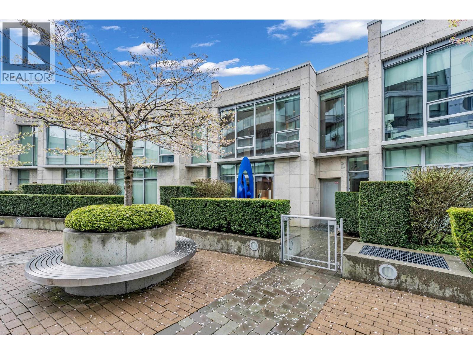 1576 Homer Mews, Vancouver, British Columbia  V6Z 0A6 - Photo 29 - R2988405