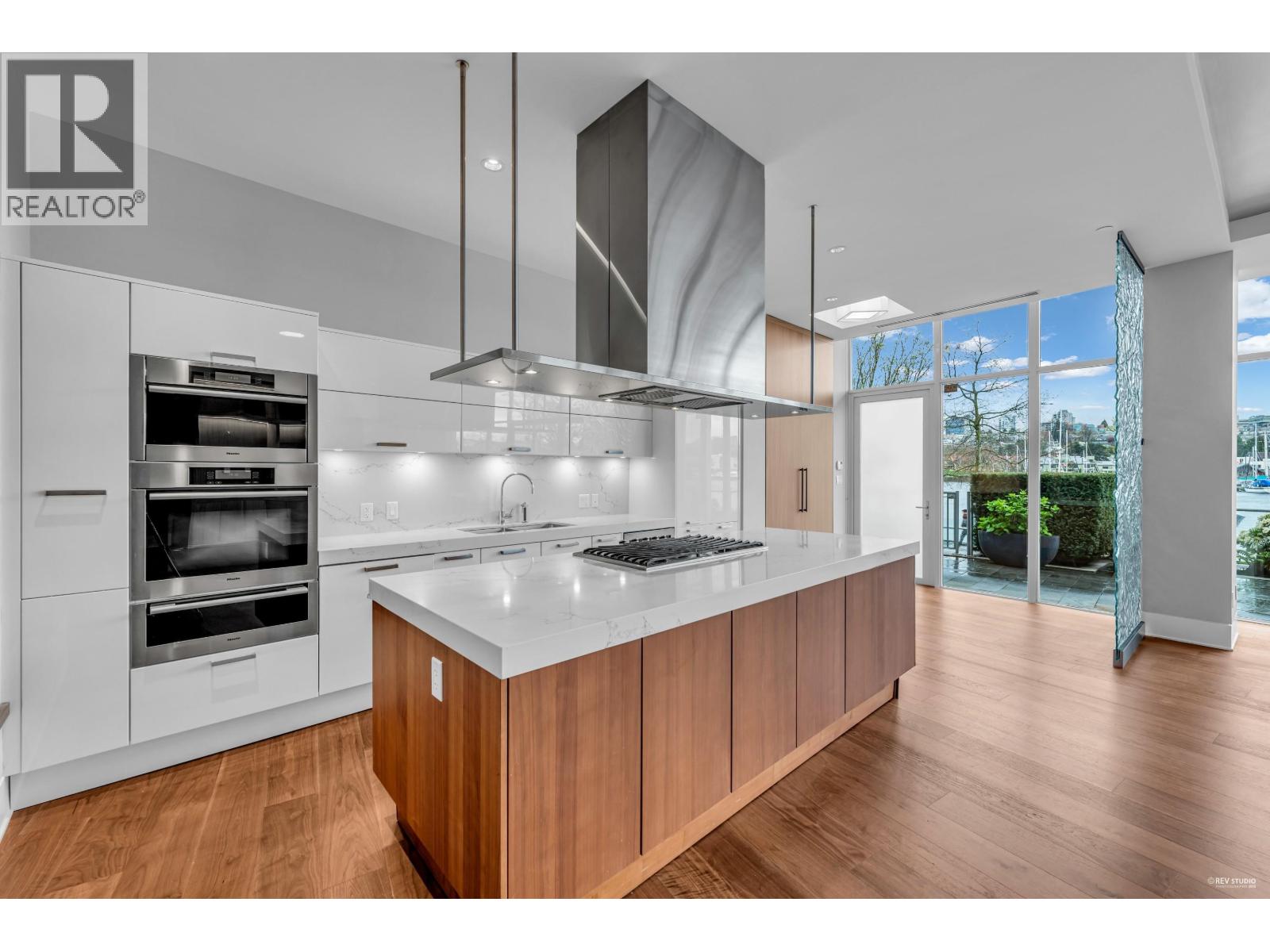 1576 Homer Mews, Vancouver, British Columbia  V6Z 0A6 - Photo 30 - R2988405