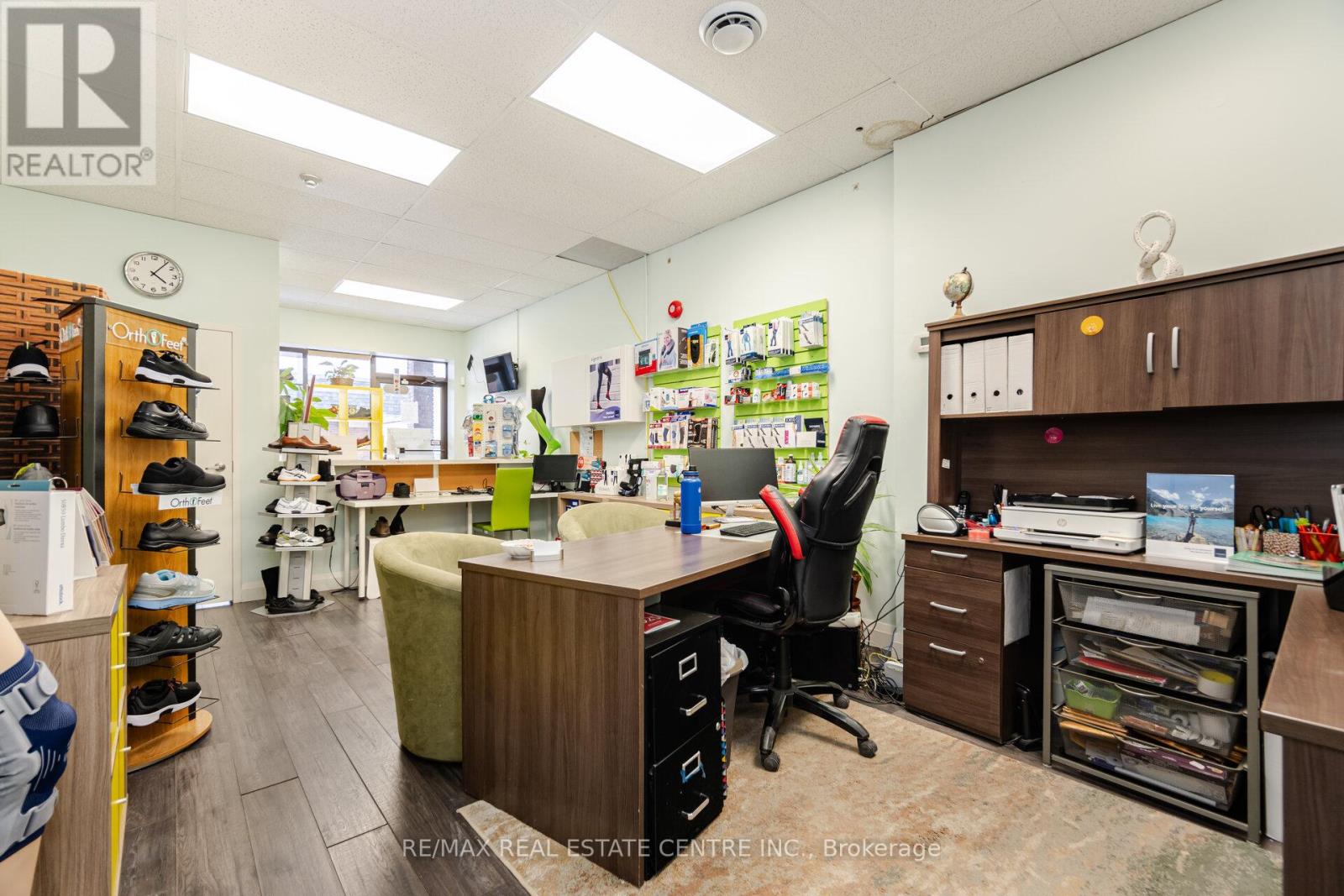 8 - 5291 Lakeshore Road, Burlington, Ontario  L7L 1C7 - Photo 10 - W12348744