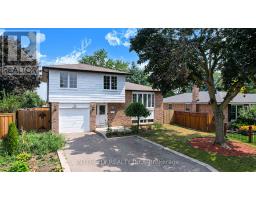24 GROVETREE PLACE, Brampton, Ontario