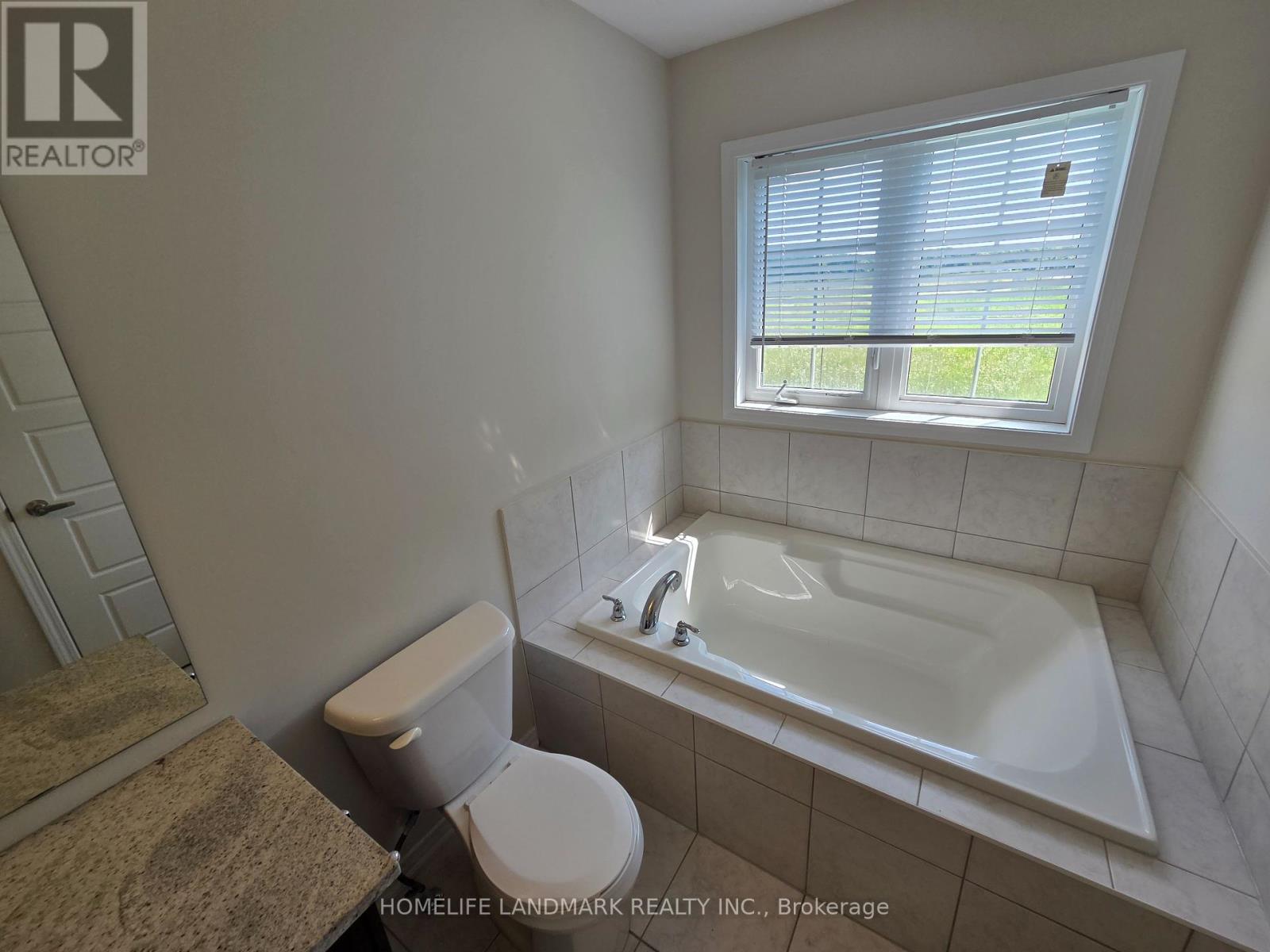 8834 Sourgum Avenue, Niagara Falls (Brown), Ontario  L2H 3S3 - Photo 27 - X12261567