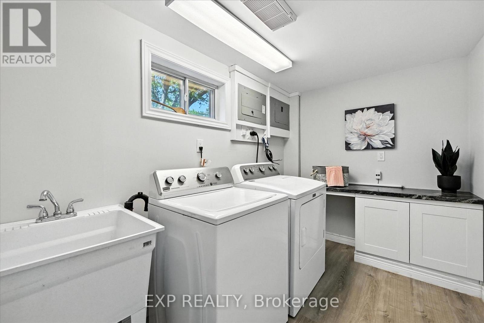 29 West 21st Street, Hamilton, Ontario  L9C 4M3 - Photo 20 - X12268651