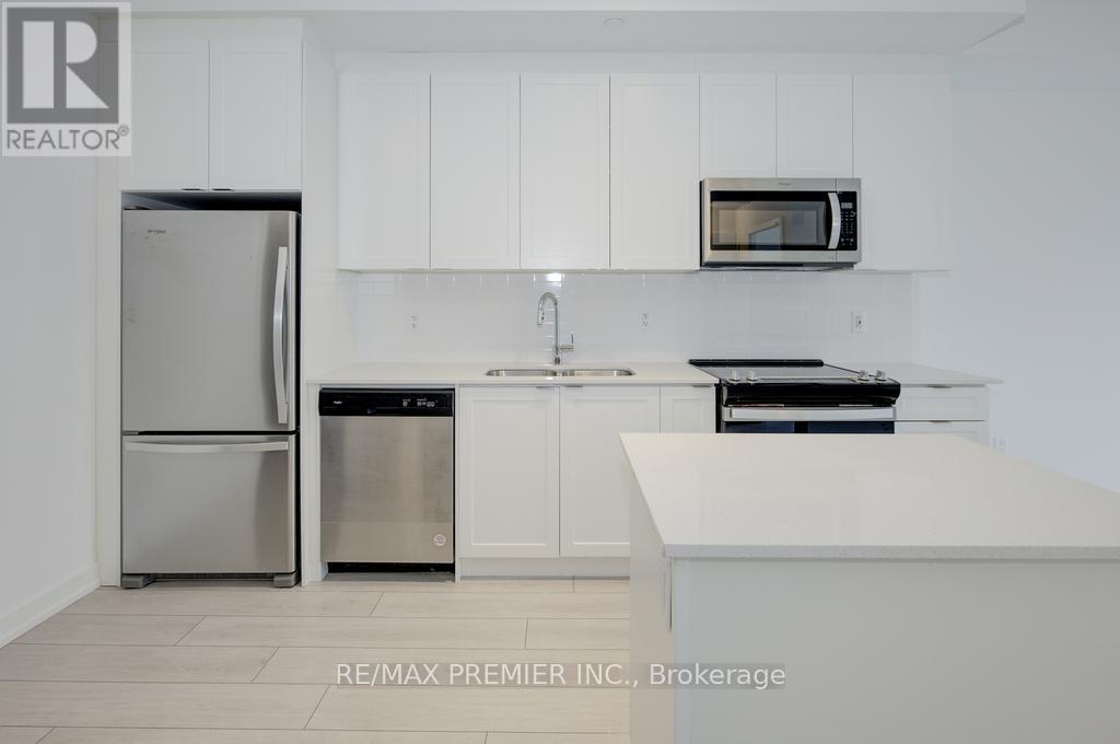408 - 55 Duke Street, Kitchener, Ontario  M2H 0C9 - Photo 4 - X12348780