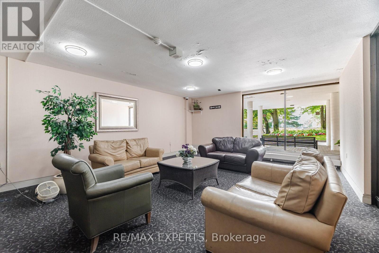 306 - 10 Parkway Forest Drive, Toronto, Ontario  M2J 1L3 - Photo 37 - C12346271