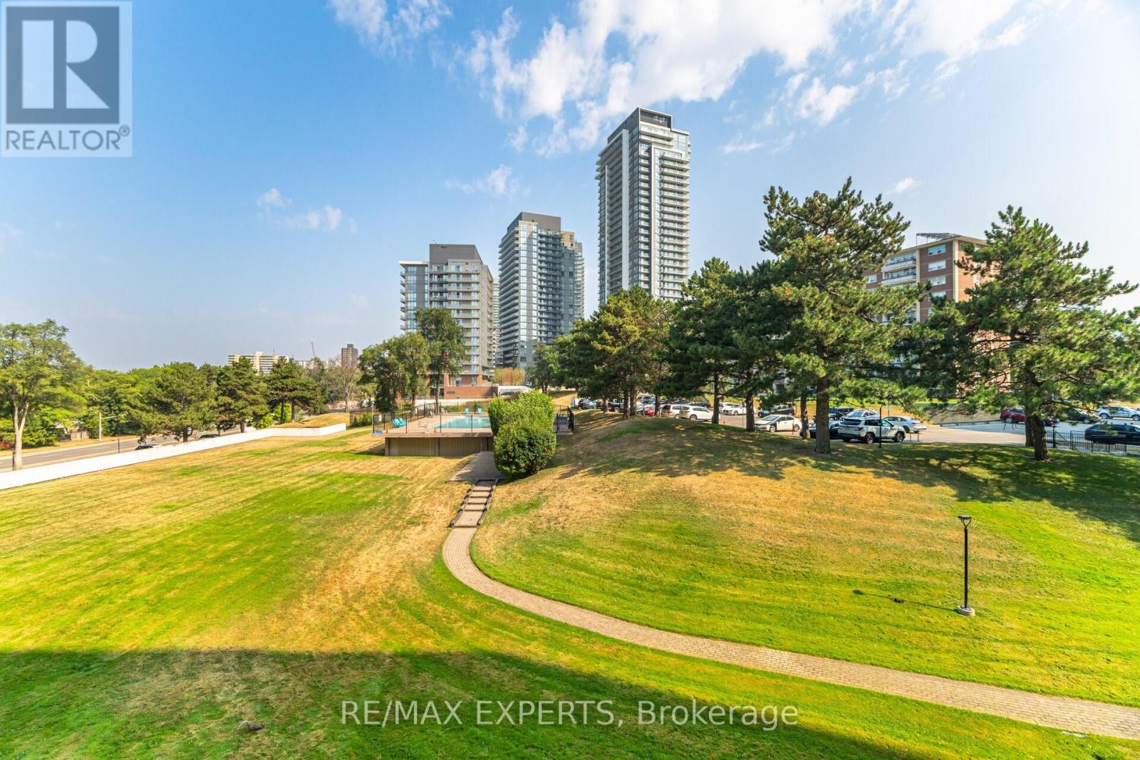 306 - 10 Parkway Forest Drive, Toronto, Ontario  M2J 1L3 - Photo 35 - C12346271