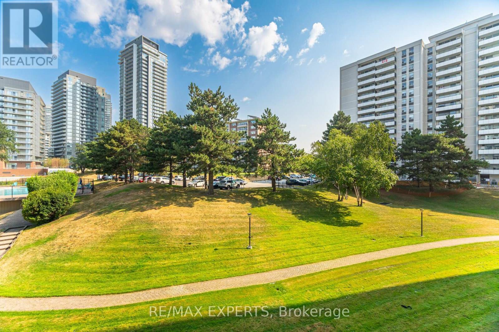 306 - 10 Parkway Forest Drive, Toronto, Ontario  M2J 1L3 - Photo 36 - C12346271