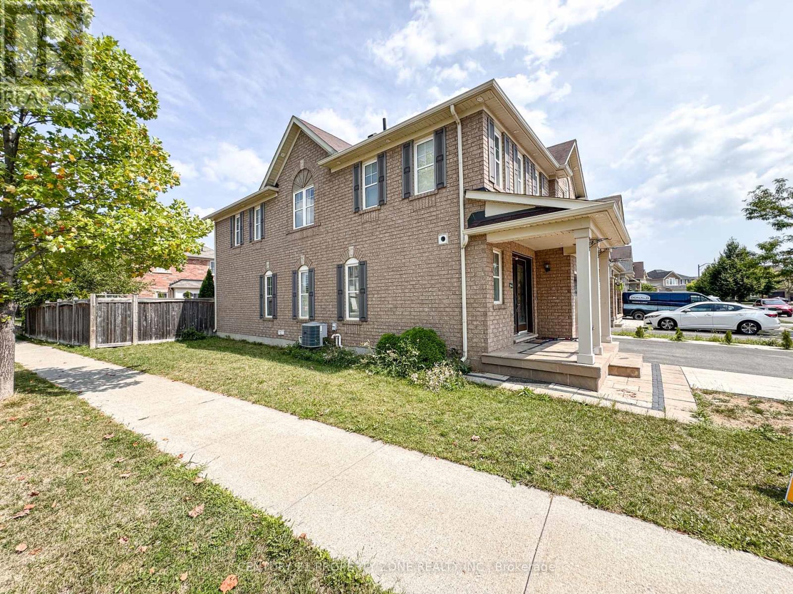 Property at 901 CHALLINOR TERRACE image 3