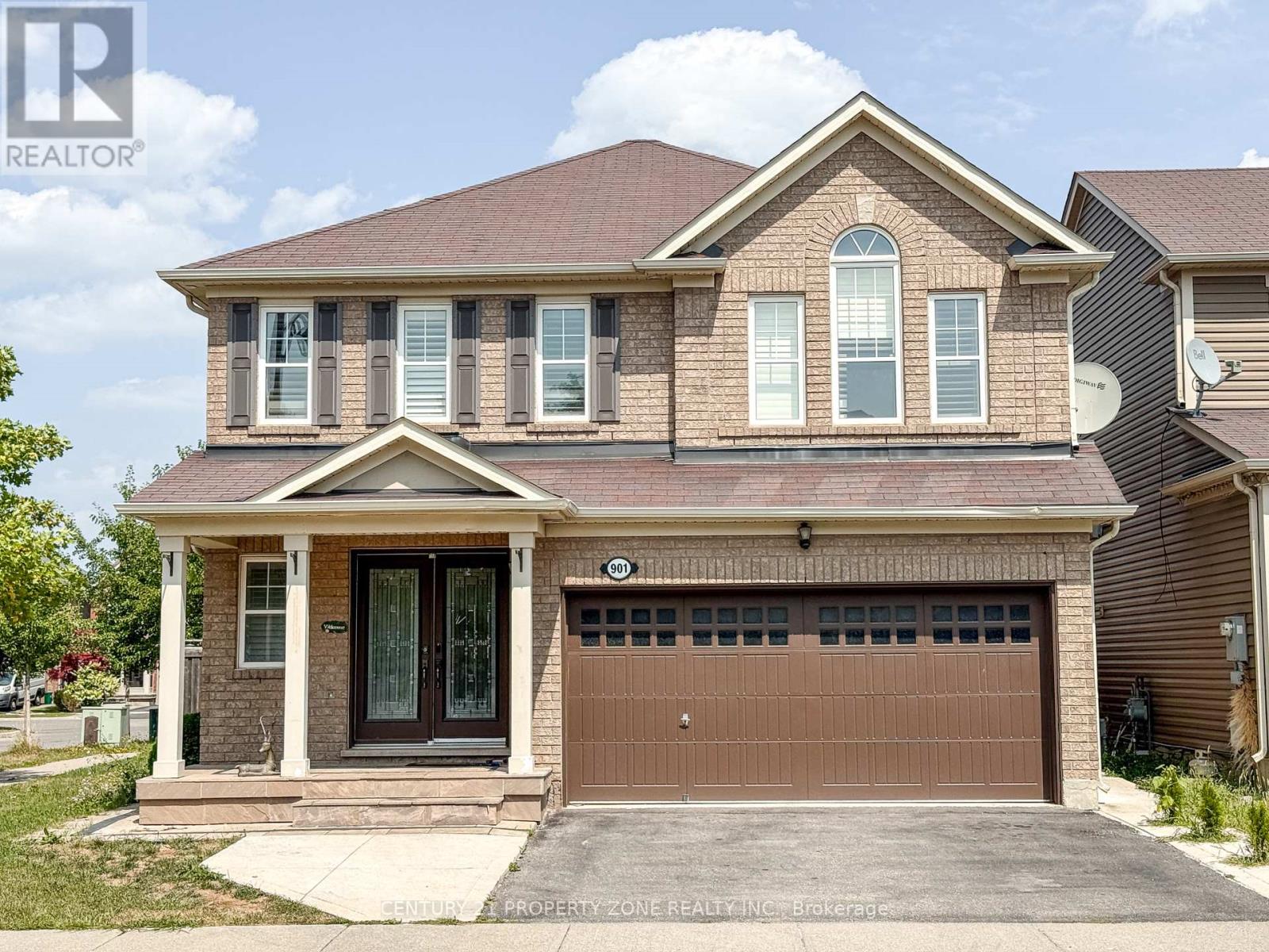 Property at 901 CHALLINOR TERRACE image 2