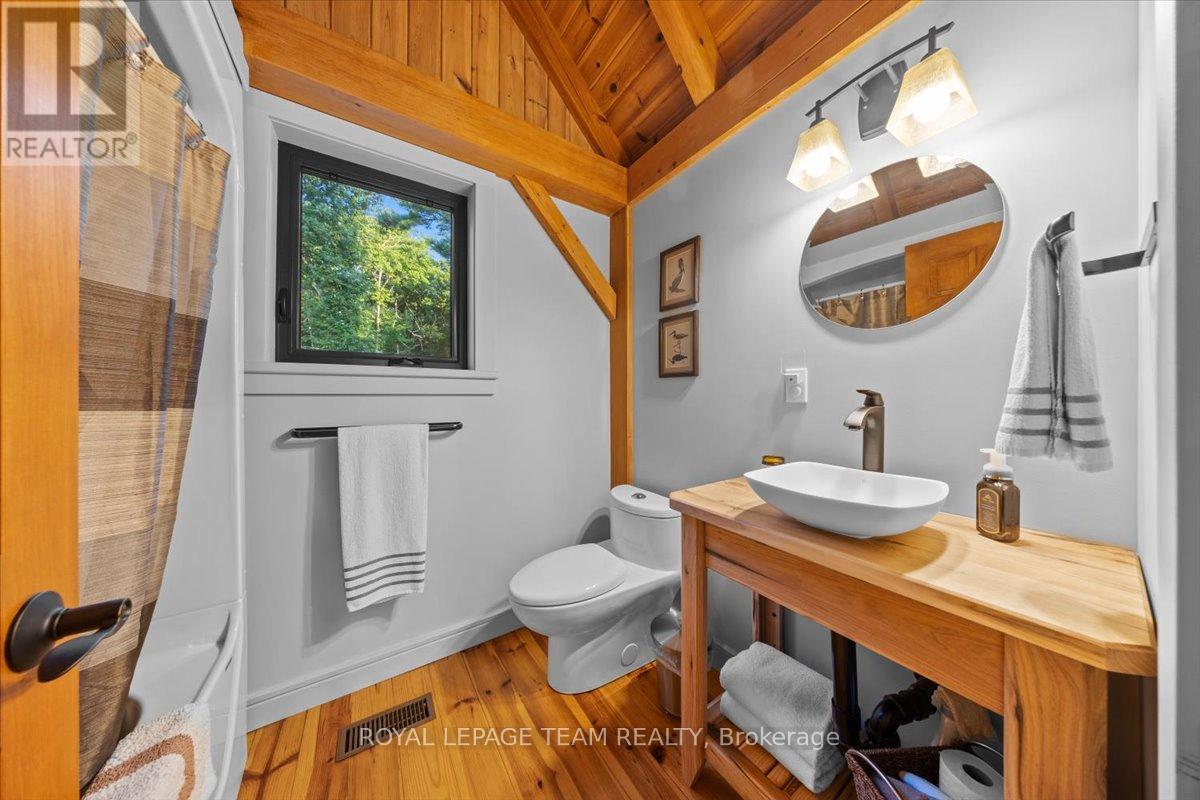 884 Anderson Road N, Frontenac (Frontenac South), Ontario  K0H 2V0 - Photo 24 - X12348830