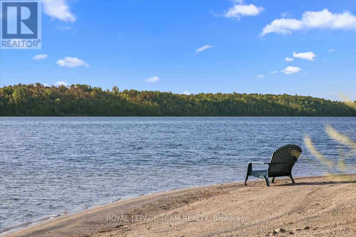 884 Anderson Road N, Frontenac (Frontenac South), Ontario  K0H 2V0 - Photo 7 - X12348830