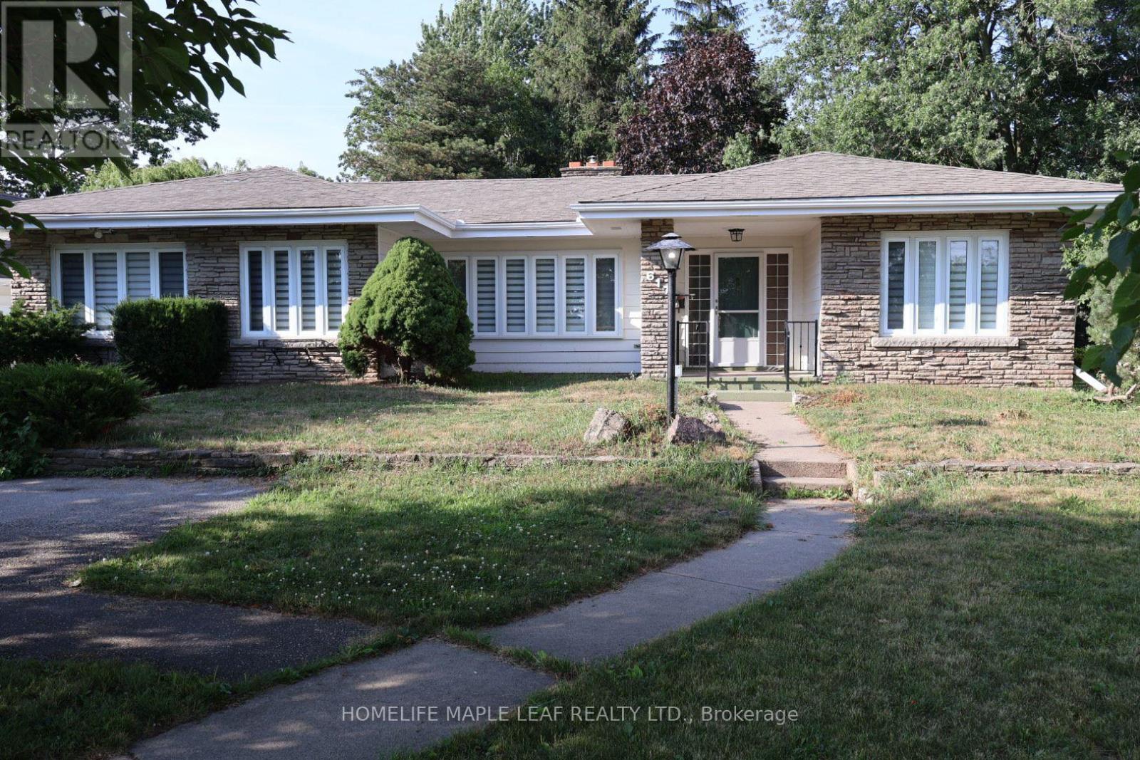 Property at 617 LOCK STREET W image 1