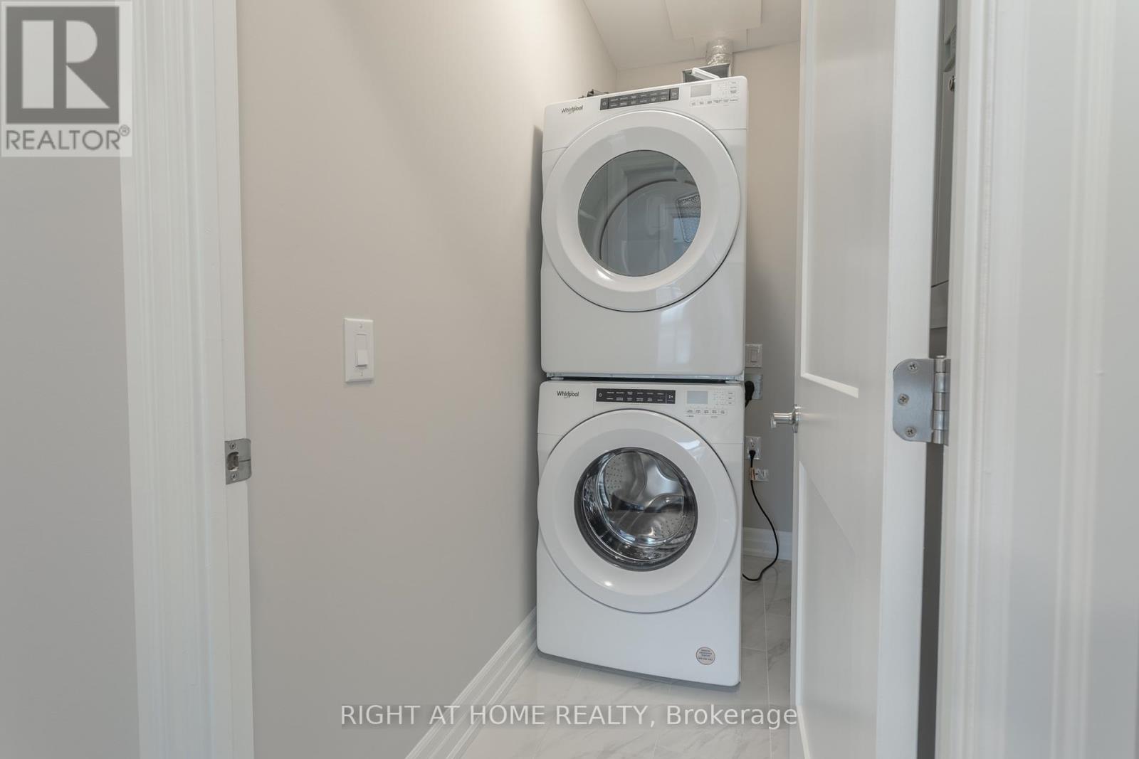 # 910 - 460 Callaway Road, London North, Ontario  N6G 0N8 - Photo 16 - X12348789
