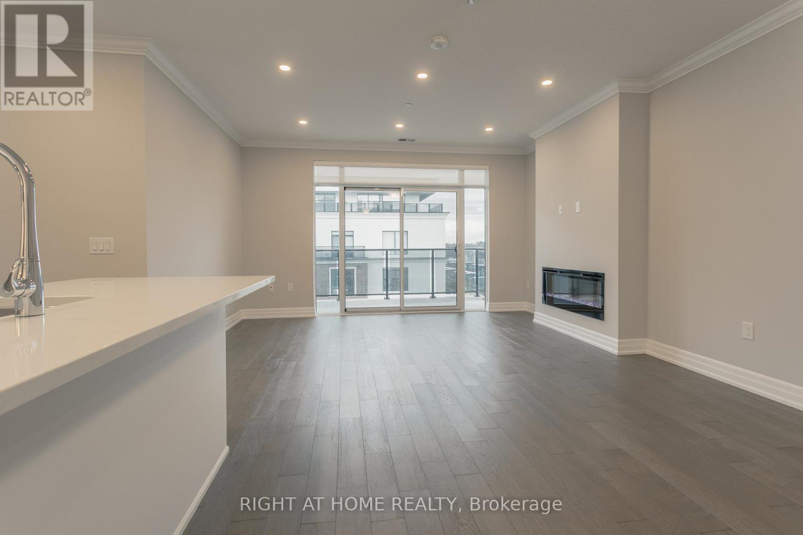 # 910 - 460 Callaway Road, London North, Ontario  N6G 0N8 - Photo 2 - X12348789