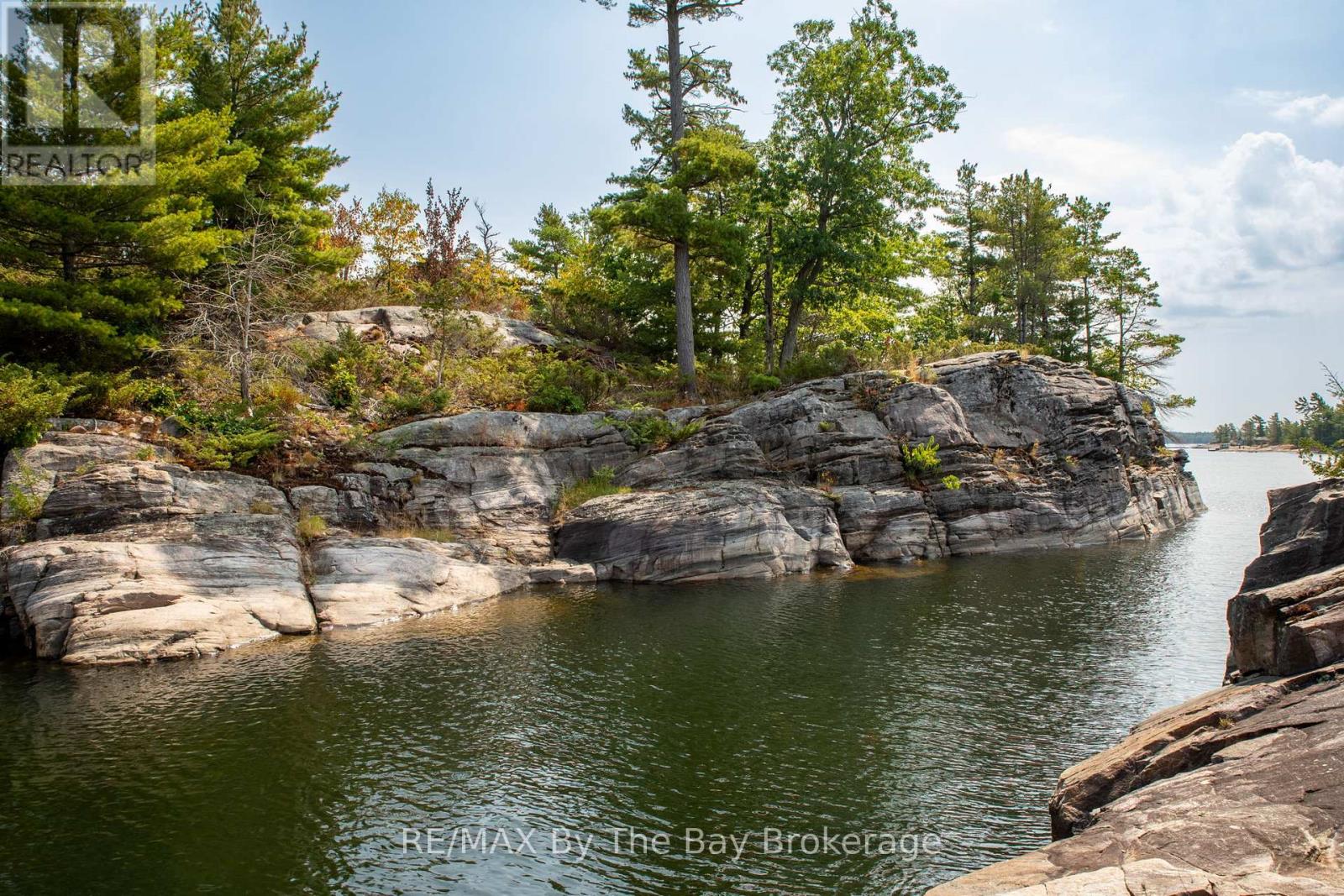 1216 Island 2060/big Ship Island, Georgian Bay, Ontario  P0E 1E0 - Photo 10 - X12348824