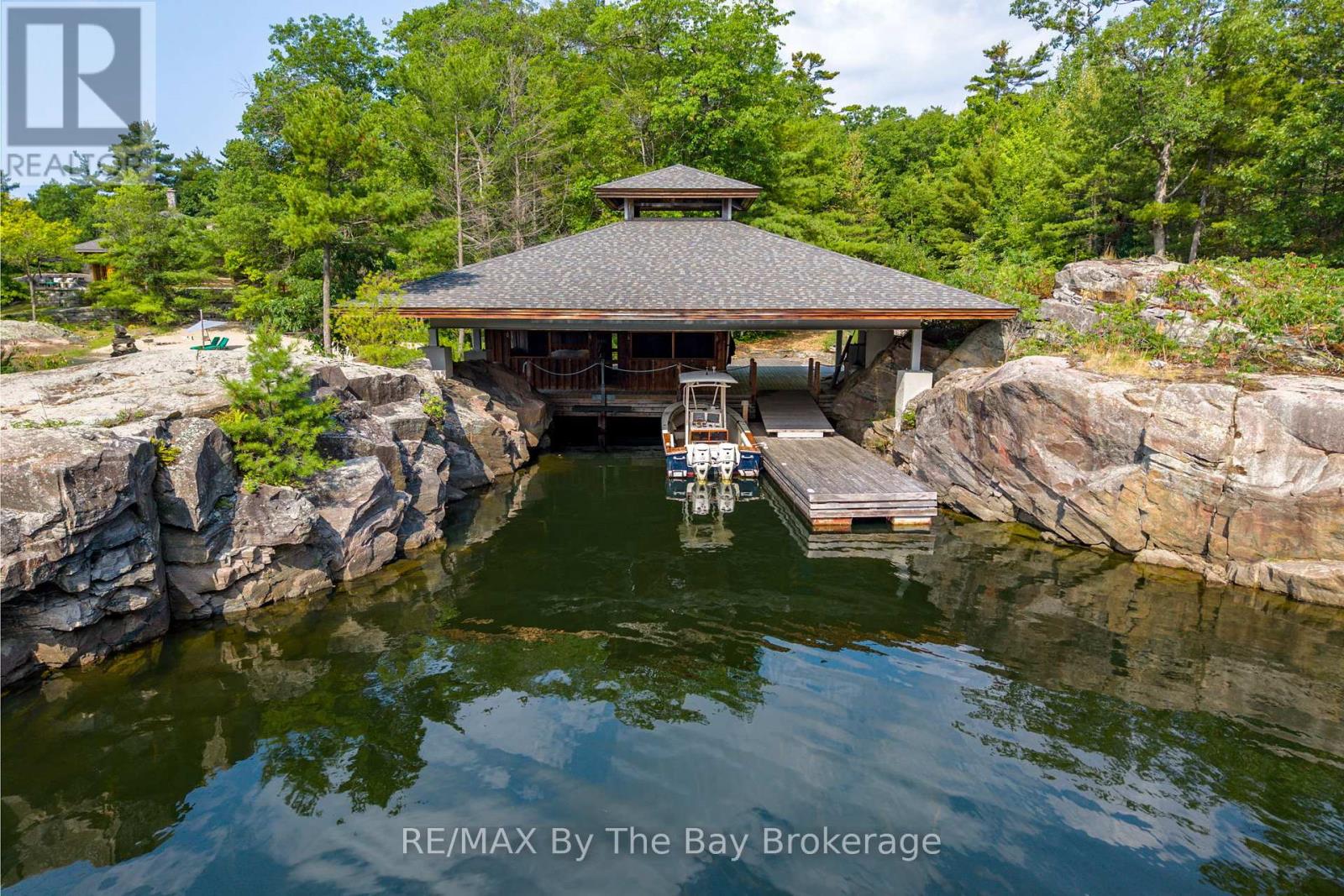 1216 Island 2060/big Ship Island, Georgian Bay, Ontario  P0E 1E0 - Photo 11 - X12348824