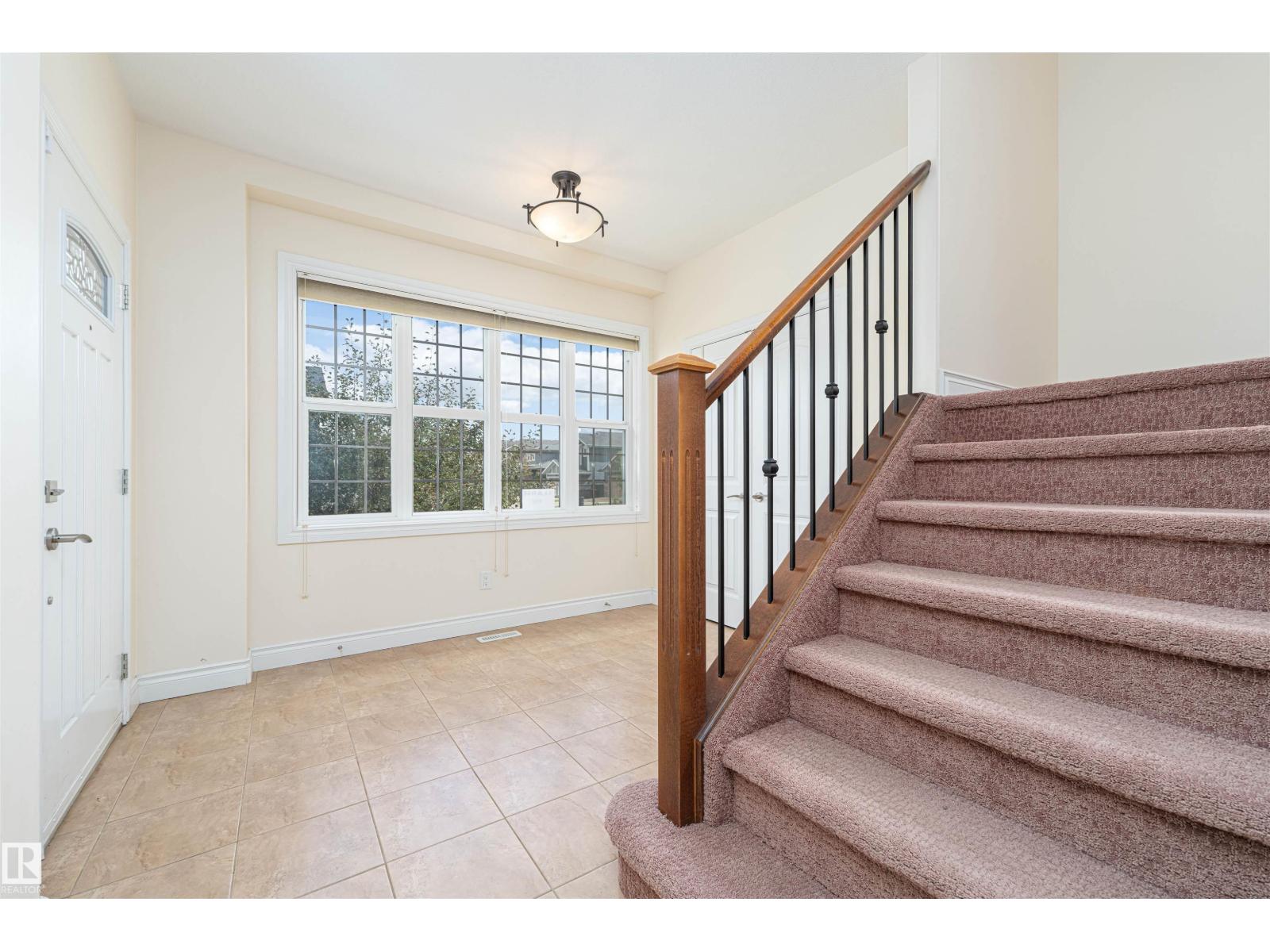5512 Conestoga St Nw, Edmonton, Alberta  T5E 6R6 - Photo 2 - E4453386