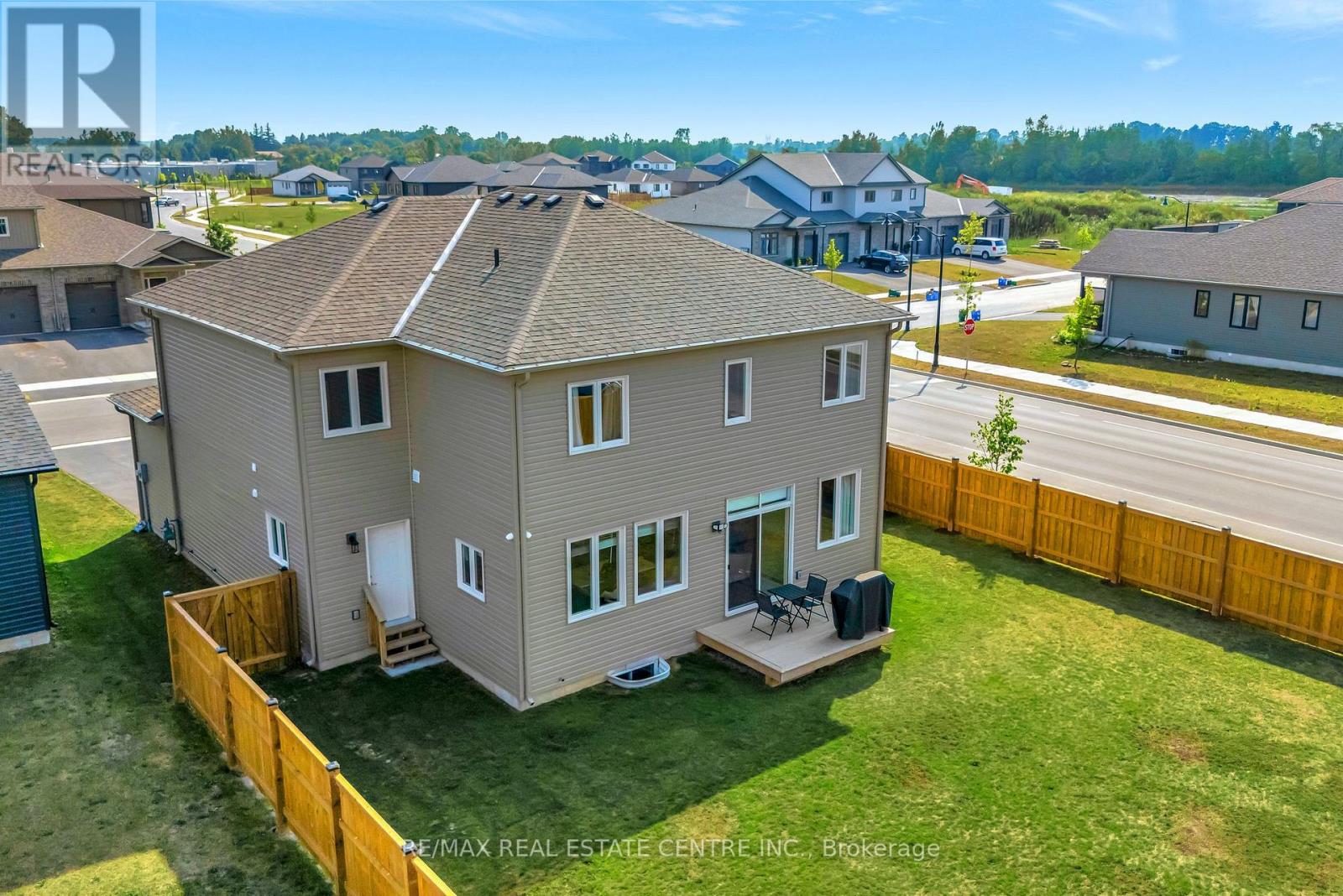 218 Beasley Crescent, Prince Edward County (Hallowell Ward), Ontario  K0K 2T0 - Photo 45 - X12326430