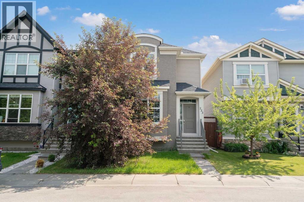 Property at 223 Cranford Way SE image 1