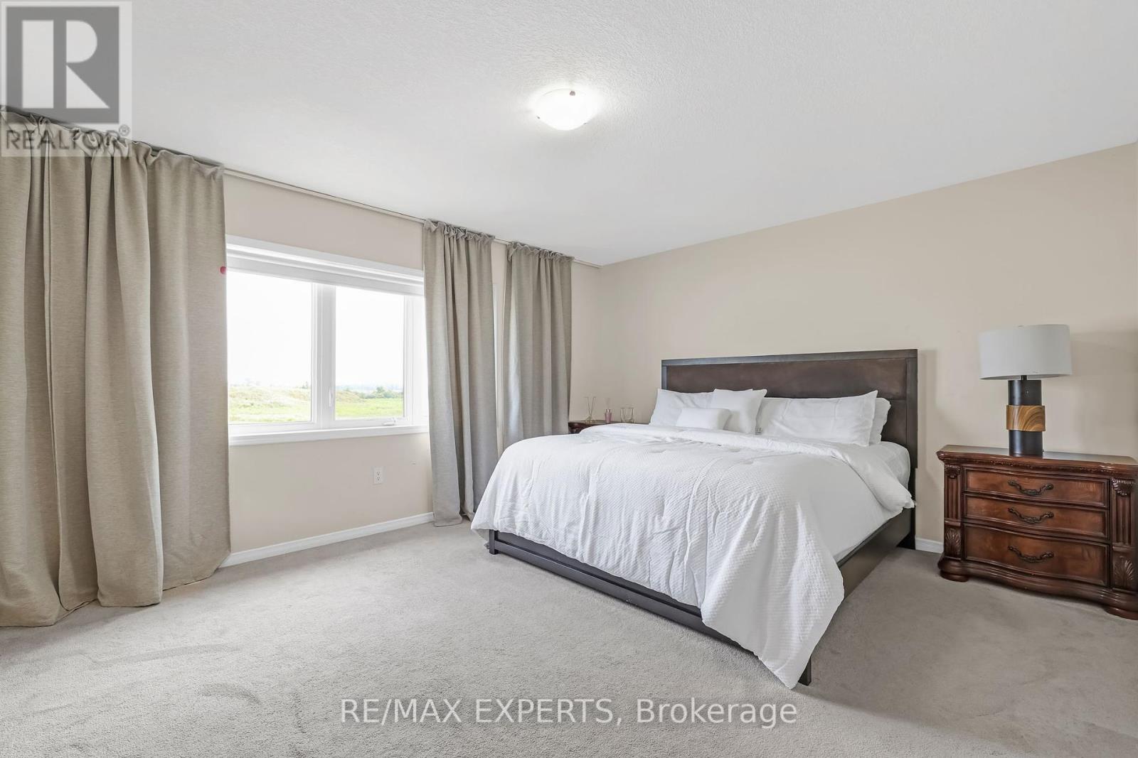 105 David Street, Haldimand, Ontario  N0A 1H0 - Photo 20 - X12348645