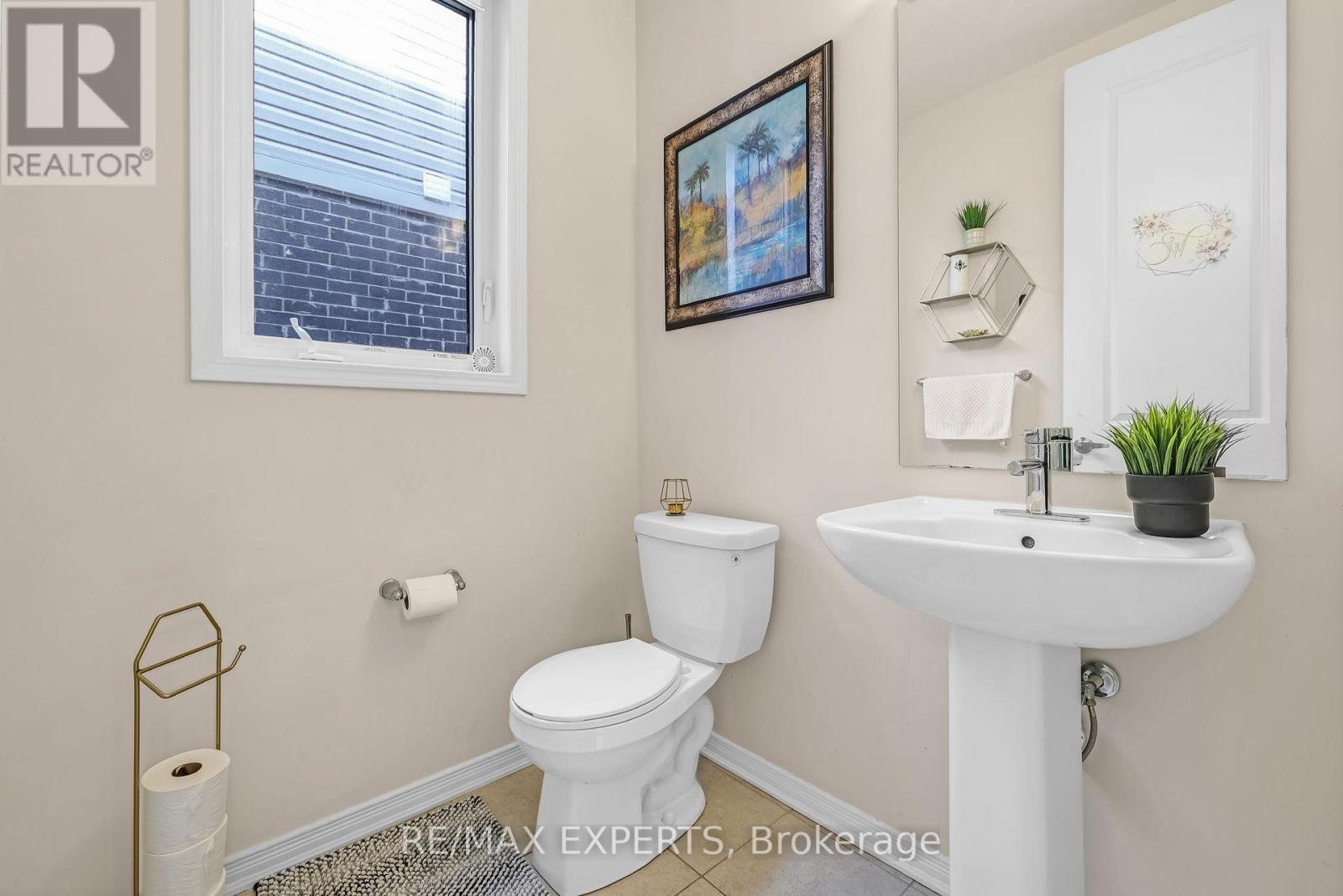105 David Street, Haldimand, Ontario  N0A 1H0 - Photo 18 - X12348645