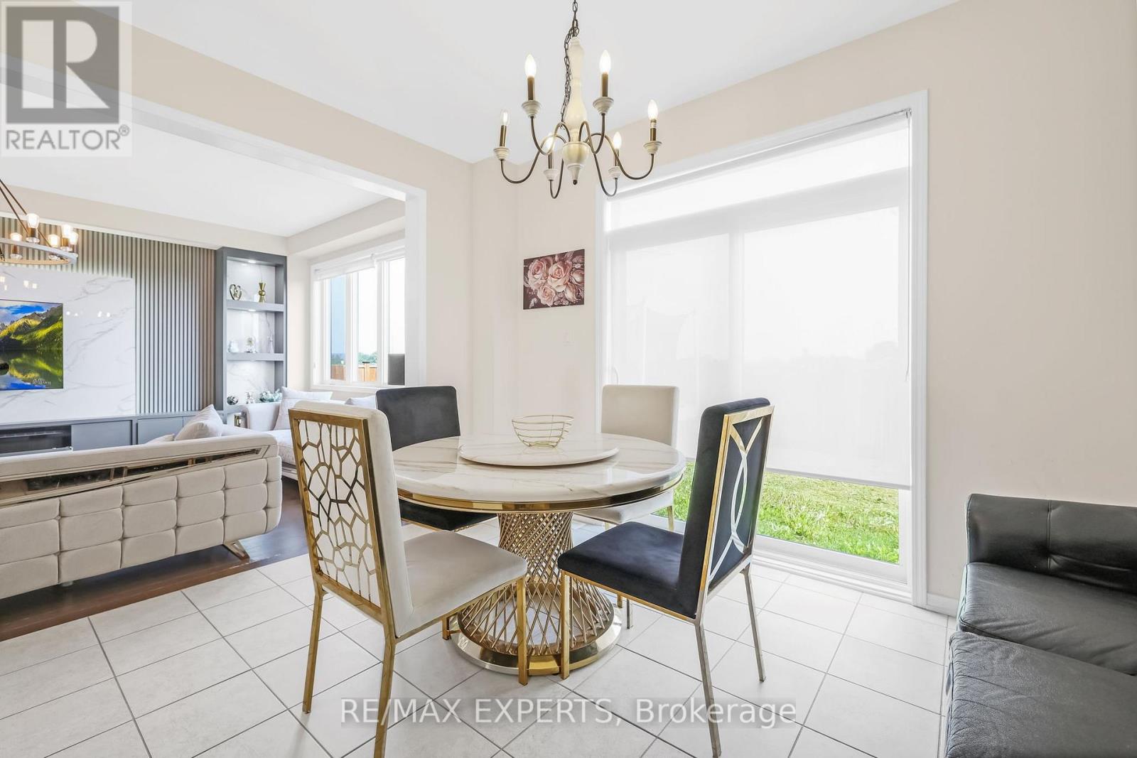 105 David Street, Haldimand, Ontario  N0A 1H0 - Photo 11 - X12348645