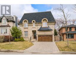 210 MAPLEHURST AVENUE, Toronto, Ontario