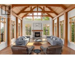 1016 LAWLAND HEIGHTS ROAD, Gravenhurst, Ontario