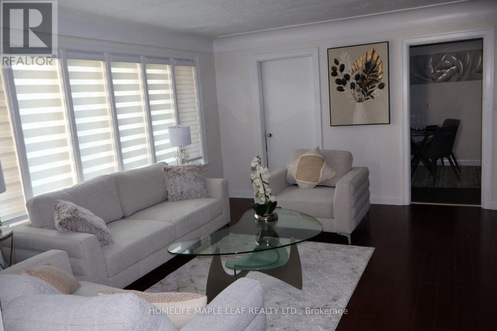 Property at 617 LOCK STREET W image 4
