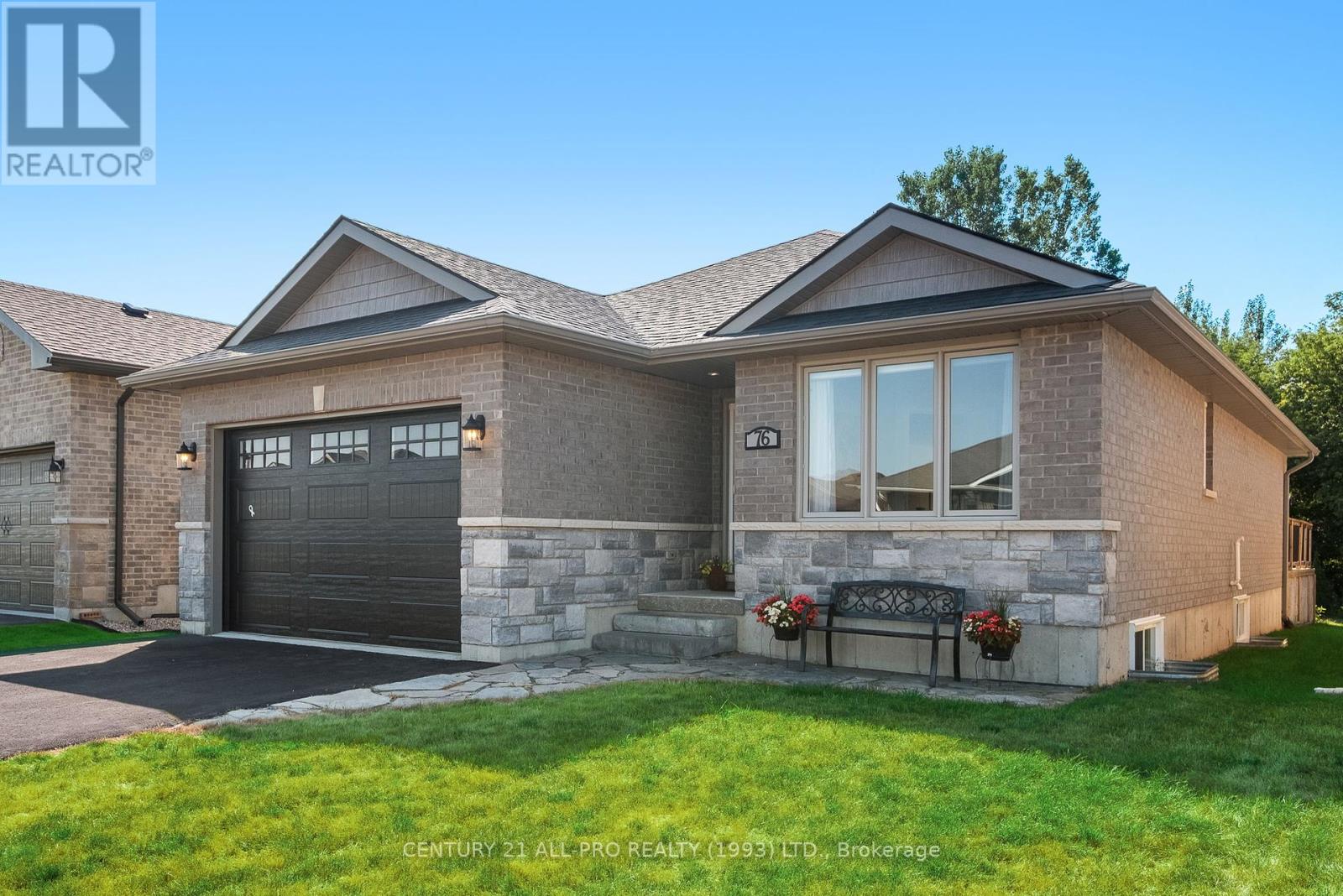 76 Royal Gala Drive, Brighton, Ontario  K0K 1H0 - Photo 1 - X12348897