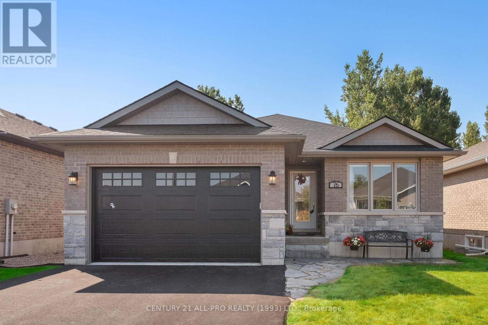 76 Royal Gala Drive, Brighton, Ontario  K0K 1H0 - Photo 2 - X12348897