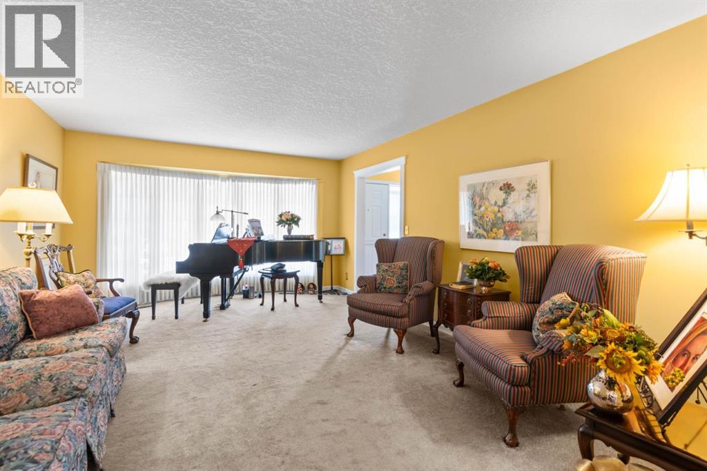 Property at 2716 Palliser Drive SW image 5