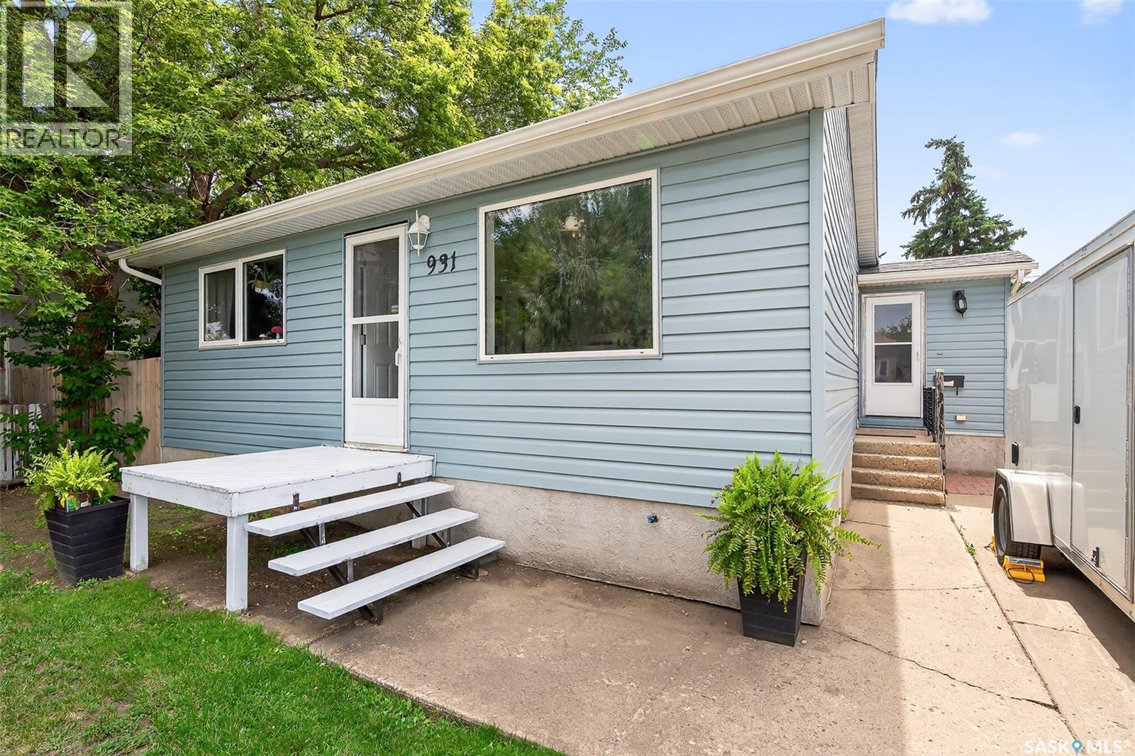Property at 931 Edmonton STREET image 2