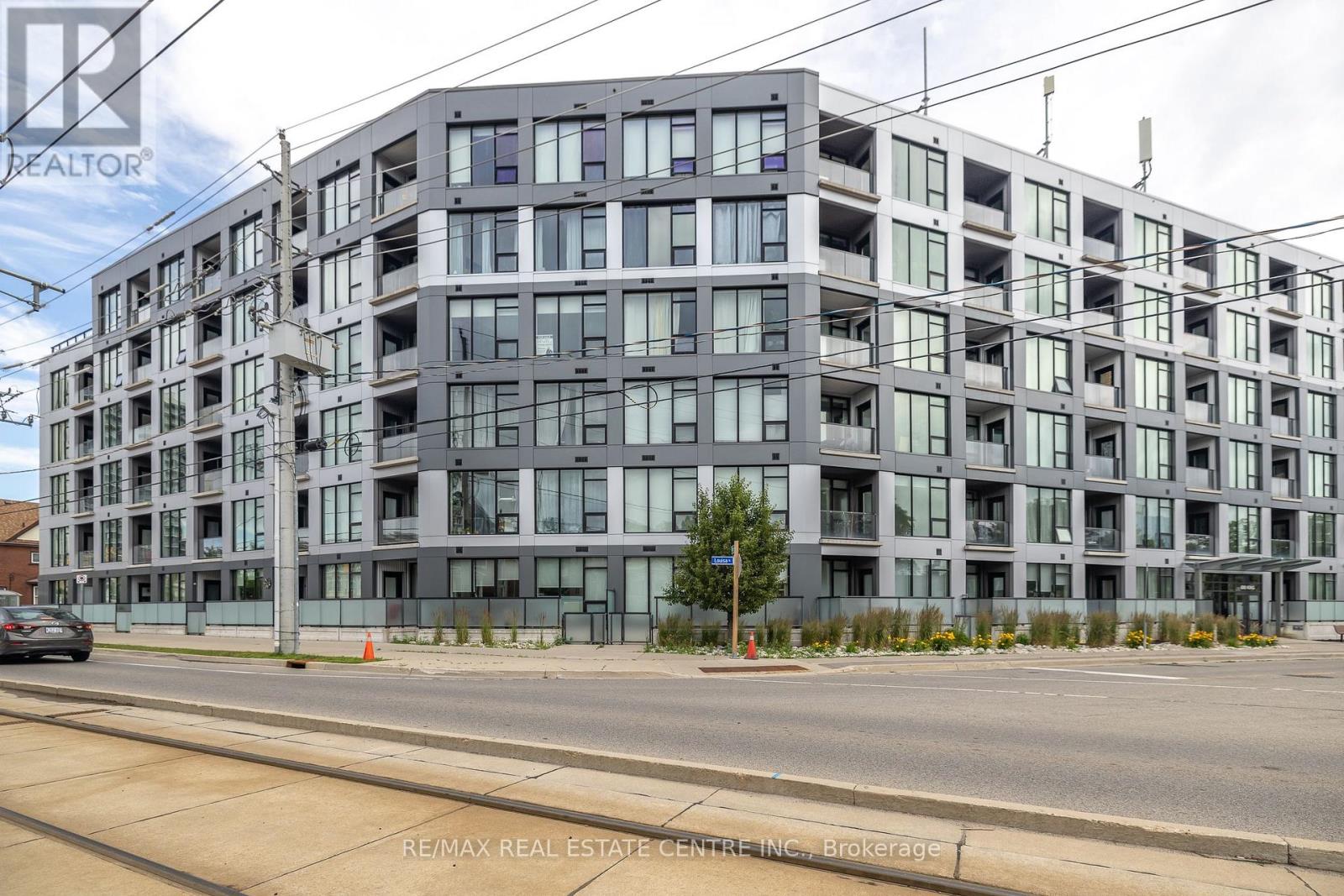 412 - 690 KING STREET W, Kitchener, Ontario