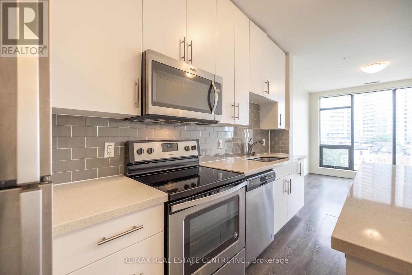 412 - 690 King Street W, Kitchener, Ontario  N2G 0B9 - Photo 13 - X12348906