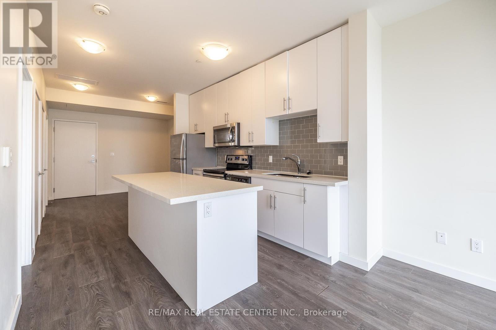 412 - 690 King Street W, Kitchener, Ontario  N2G 0B9 - Photo 14 - X12348906